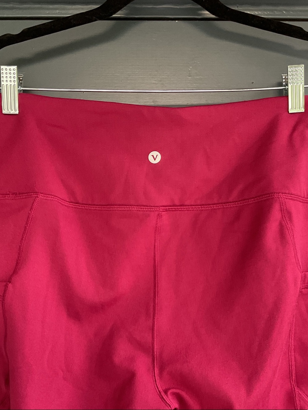 Velocity Serena Legging in Deep Berry, size L - Picture 6 of 6